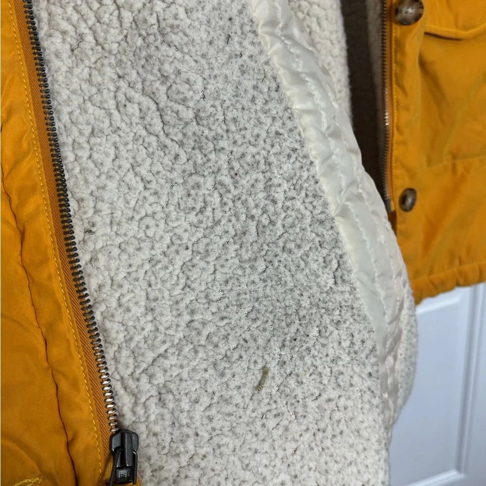 Abercrombie & Fitch Coat Womens Medium Yellow Full Zip Sherpa Lined Parka‎